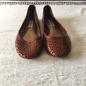 STEVE MADDEN Brown Leather Flats